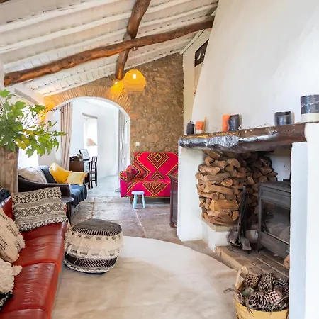 Casa Branca - A Charming Escape - 4 Bedroom Apartamento *