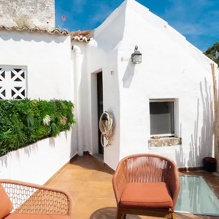 Casa Branca - A Charming Escape - 4 Bedroom Colares